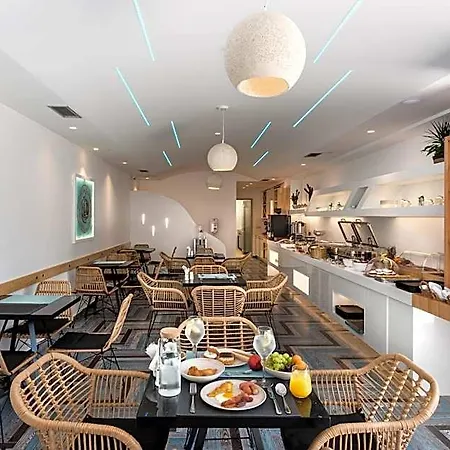 Marvarit Hotel Mesariá