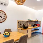 Marvarit Hotel